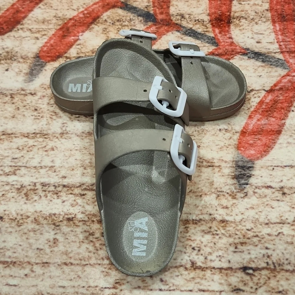 Girls sandals - Picture 3 of 6